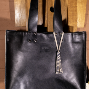 Bolso Noir Tassel